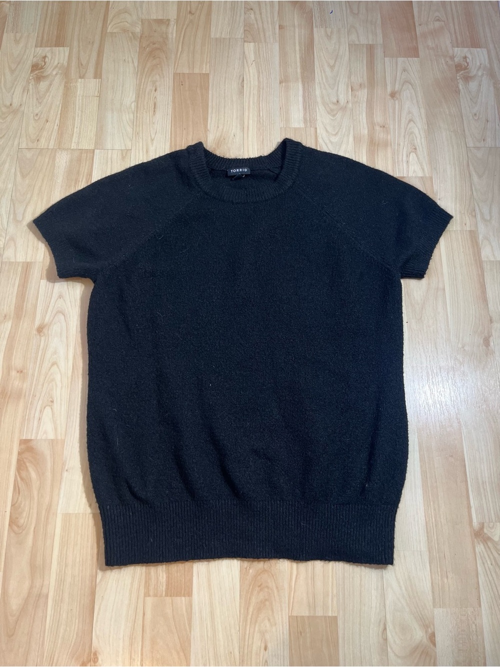 Torrid Women's Black Sweater Short Sleeve Top Size 0